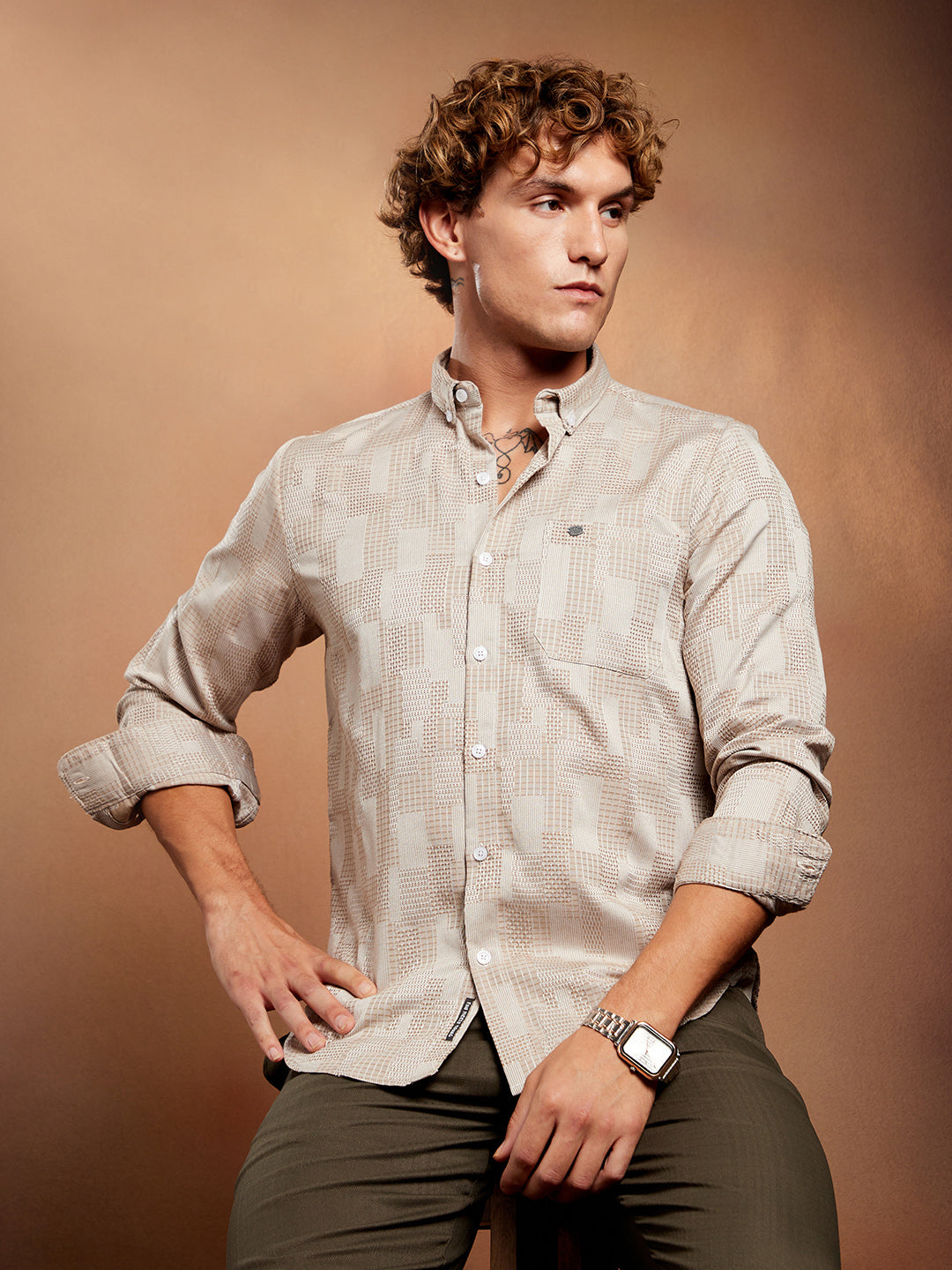 Campus Sutra Weave-Block Regular Shirt
