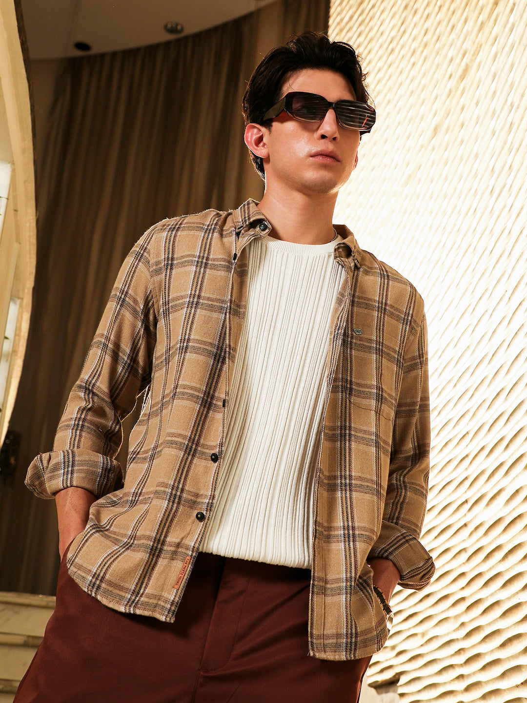Campus Sutra Plaid-Woven Regular Shirt