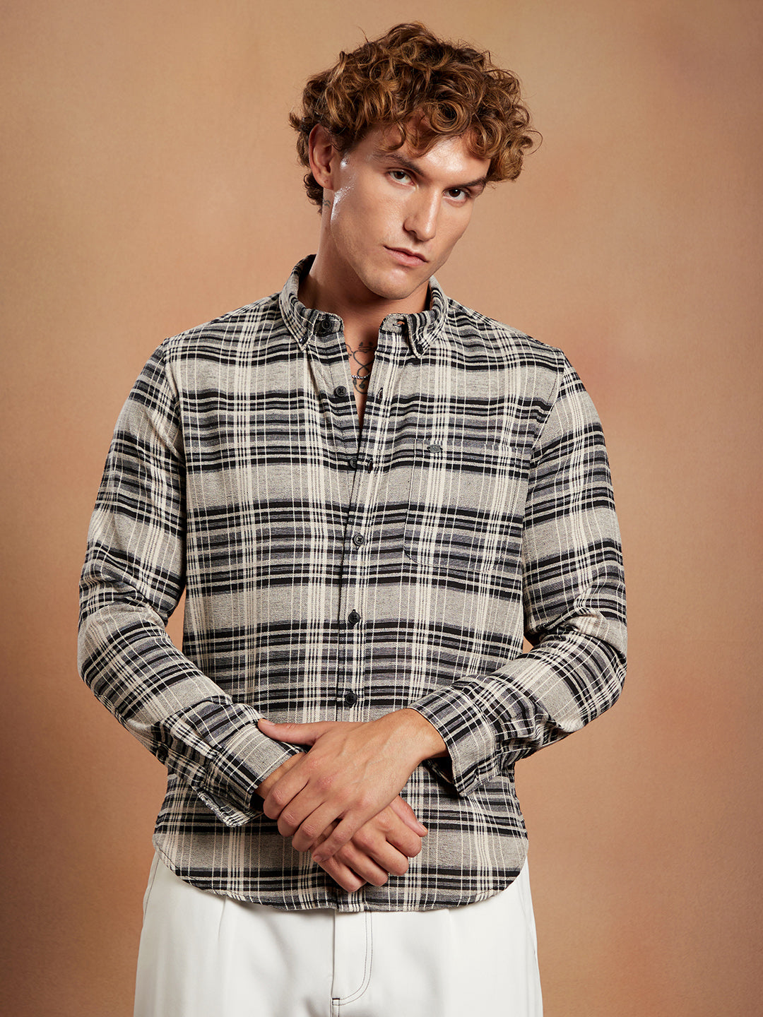 Campus Sutra Static-Check Regular Shirt