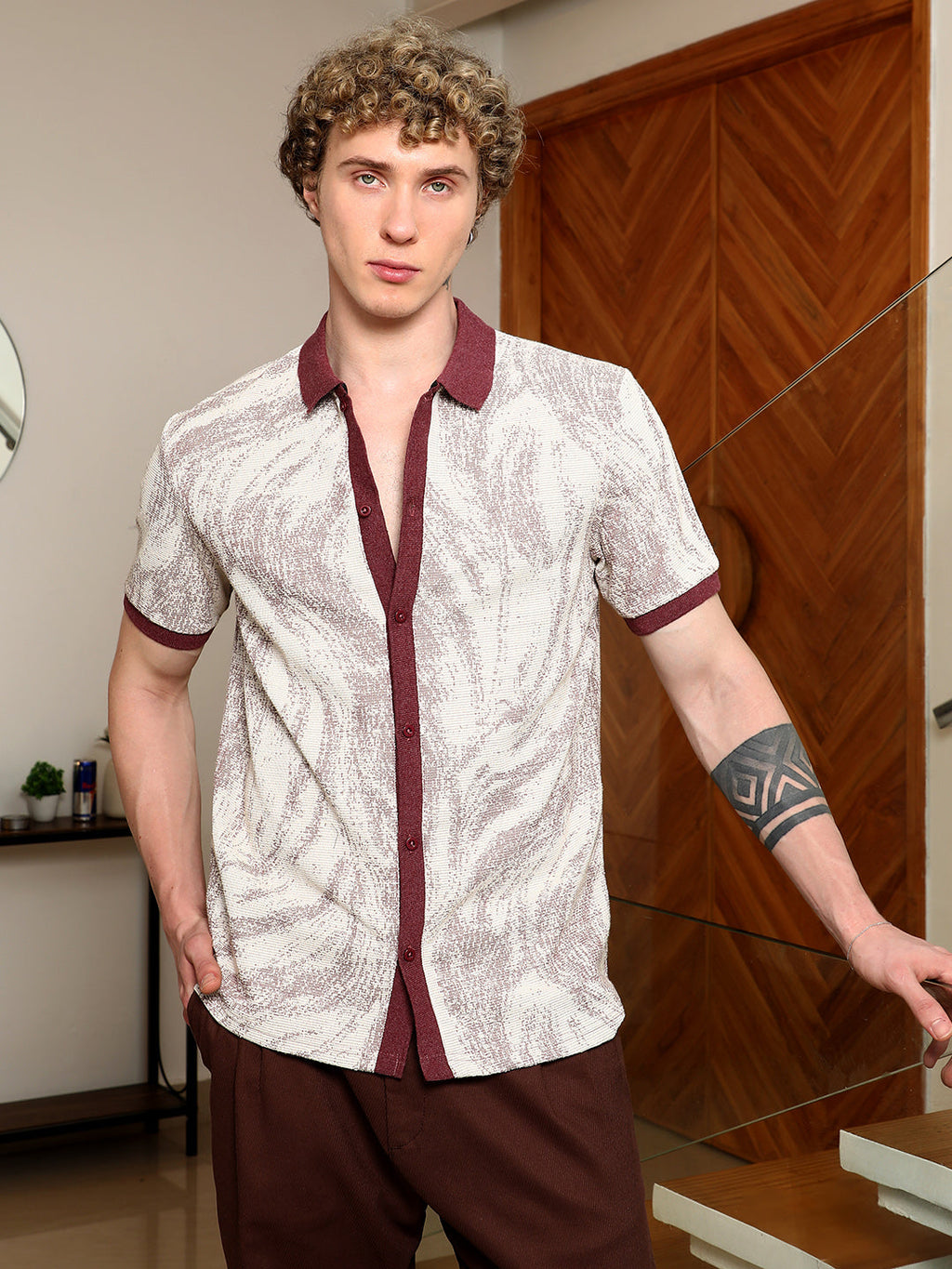 Campus Sutra Textured Cotton Blend Shirt With Maroon Accents