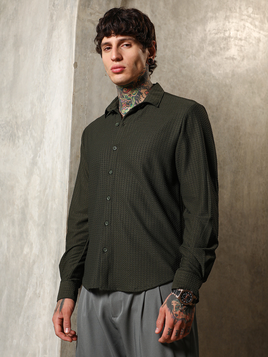 Campus Sutra Gridveil-Tactile Shirt