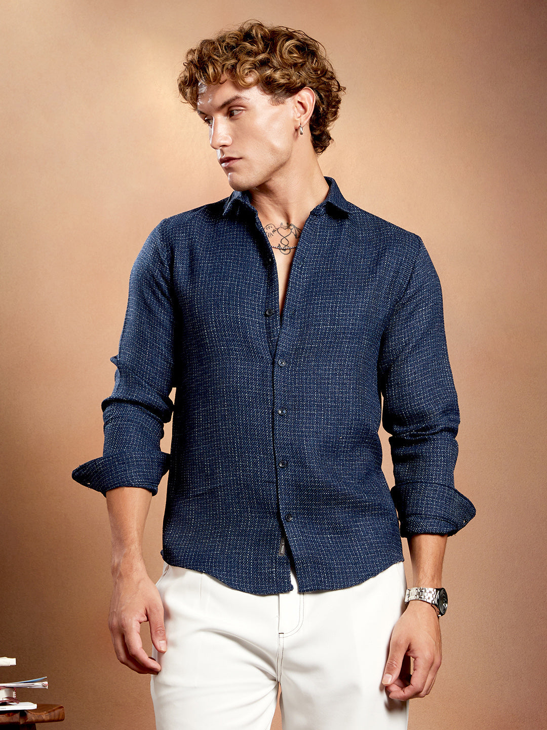 Campus Sutra Grid-Weave Regular Shirt