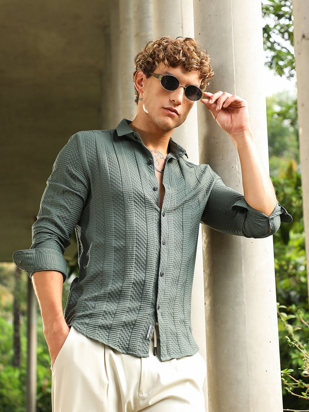 Campus Sutra Parallel-Check Tactile Shirt
