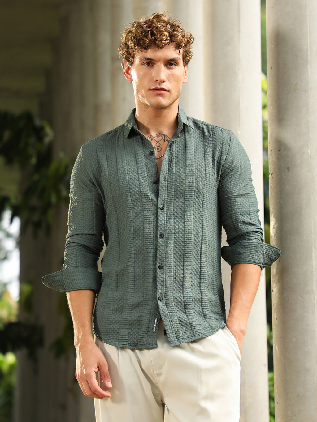 Campus Sutra Parallel-Check Tactile Shirt