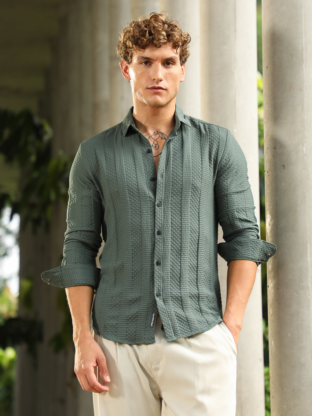 Campus Sutra Parallel-Check Tactile Shirt