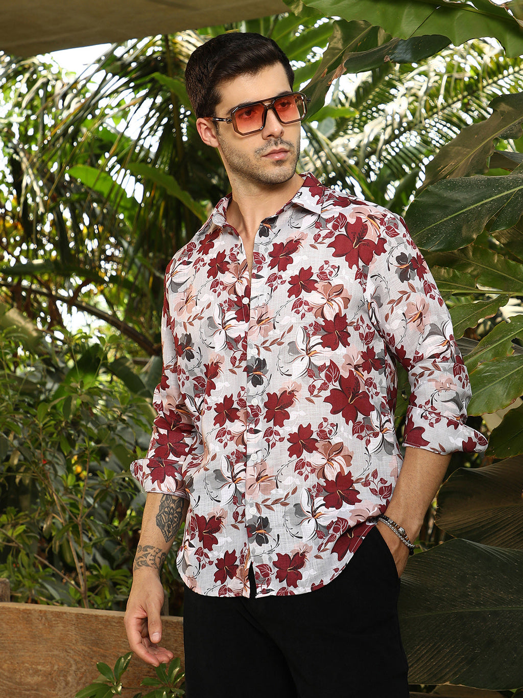 Campus Sutra Hibicus Imprint Shirt