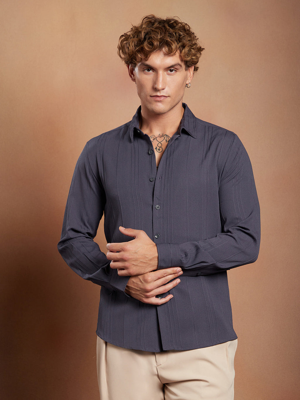 Campus Sutra Multitrack-Tactile Shirt