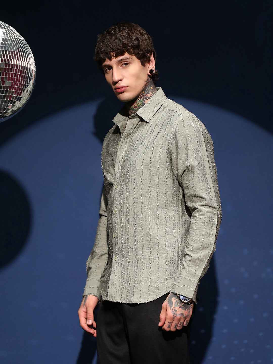Campus Sutra Wicker-Tactile Shirt