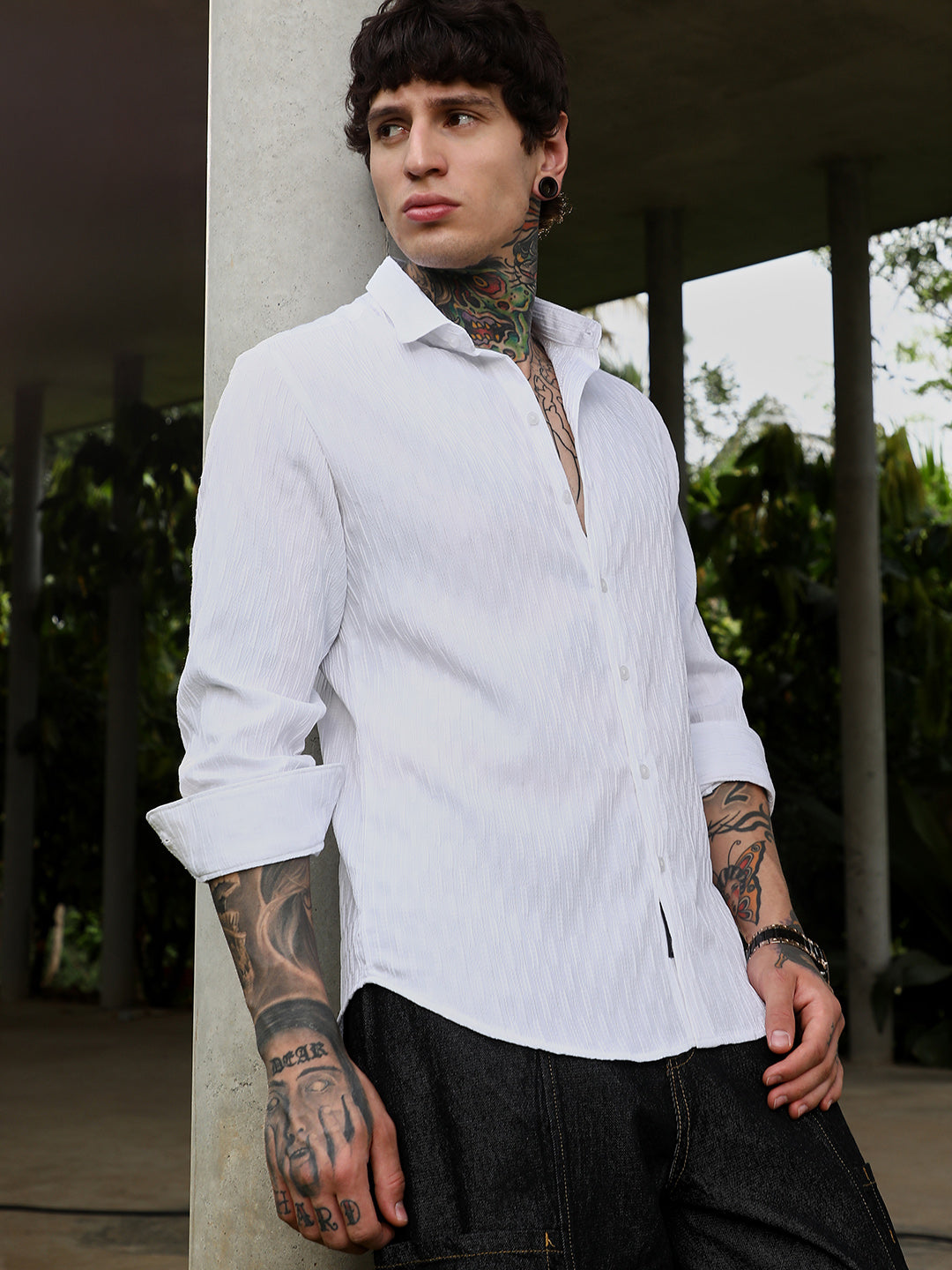 Campus Sutra Ruche-Tactile Shirt