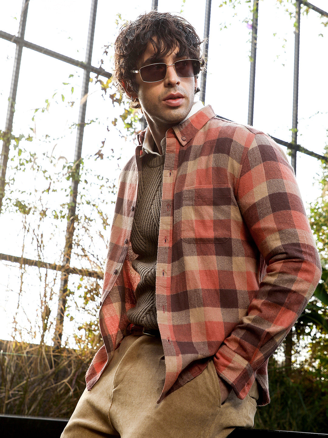 Campus Sutra Button-Down Gradient-Buffalo Shirt