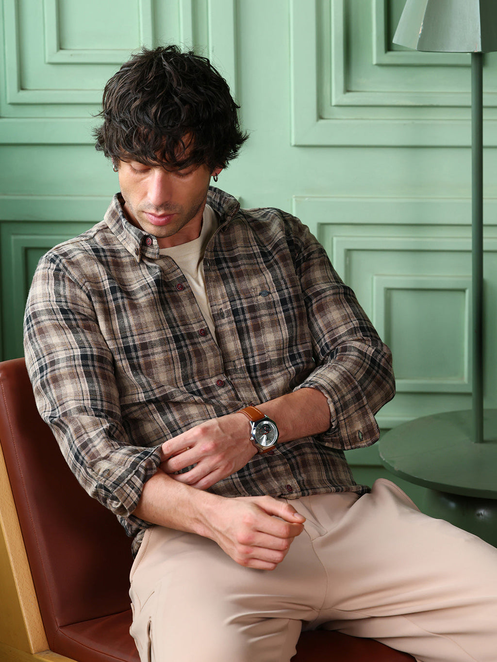 Campus Sutra Button-Down Gradient-Plaid Shirt