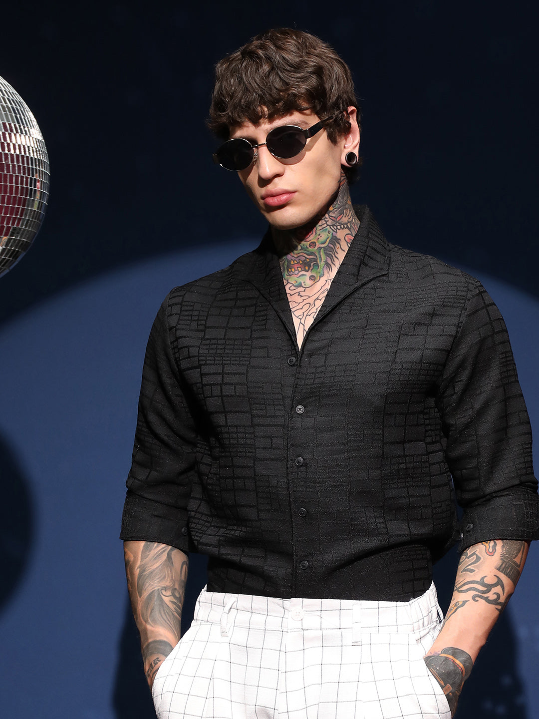 Campus Sutra Linear-Tactile Shirt