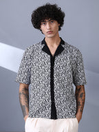 Campus Sutra Angleline-Imprint Cuban-Polo Shirt