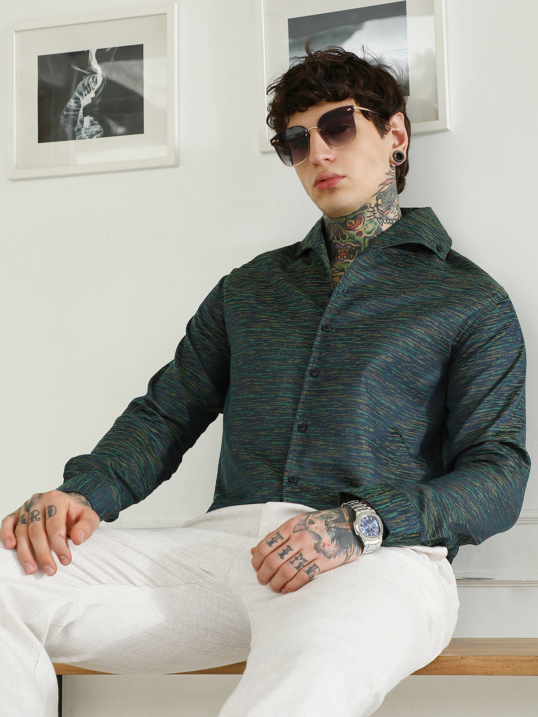 Campus Sutra Textured Cotton Blend Slim Fit Shirt
