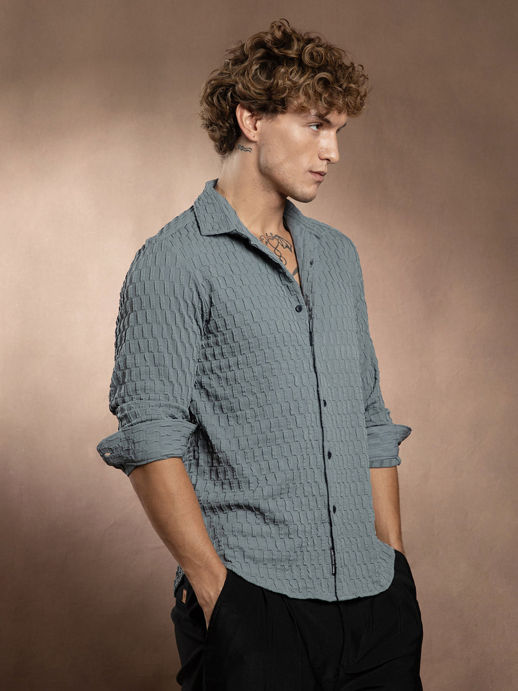 Campus Sutra Obelisk -Tactile Shirt
