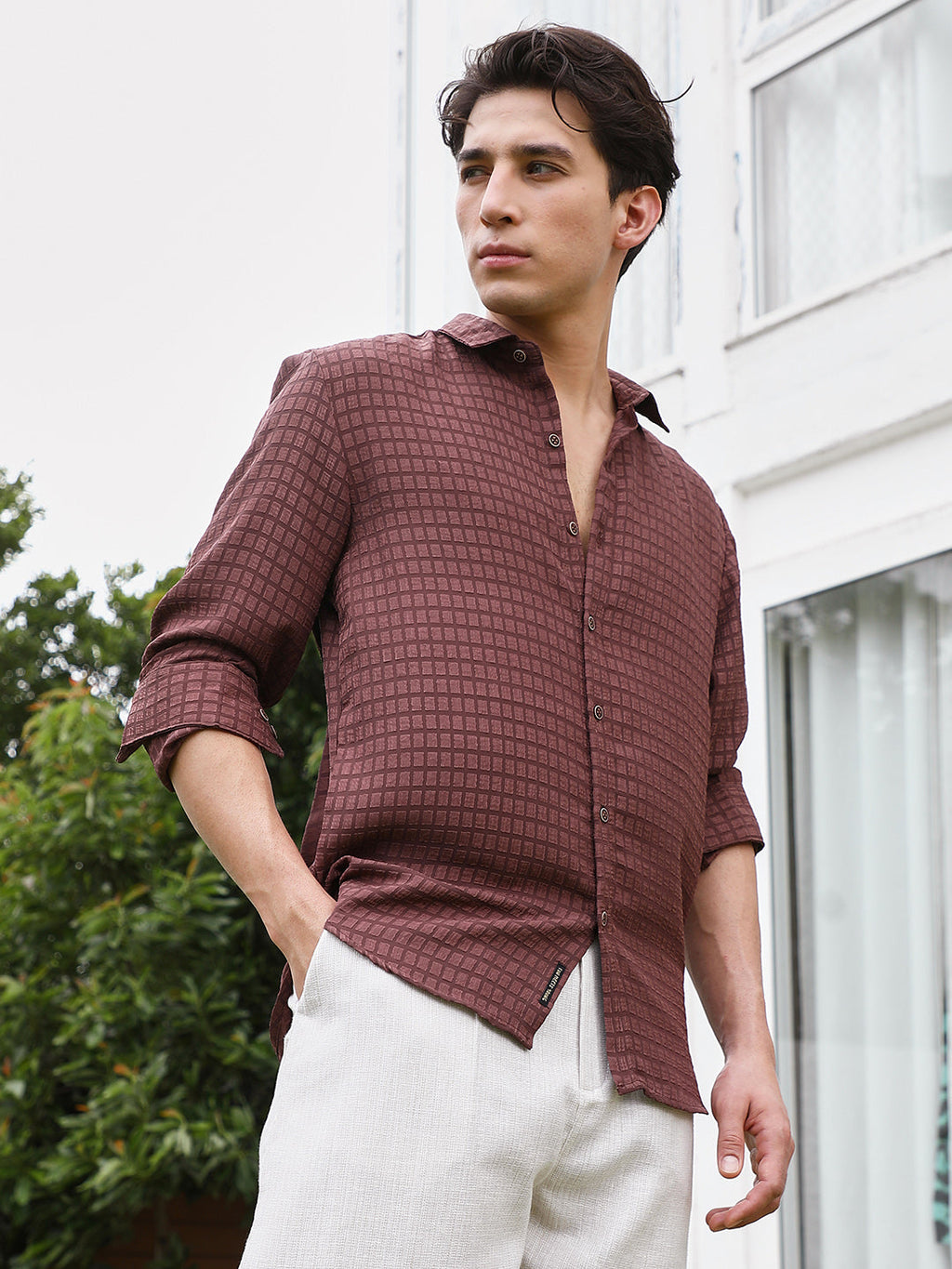 Campus Sutra Burgundy Checkered Tailored Fit Full Sleeve Shirt