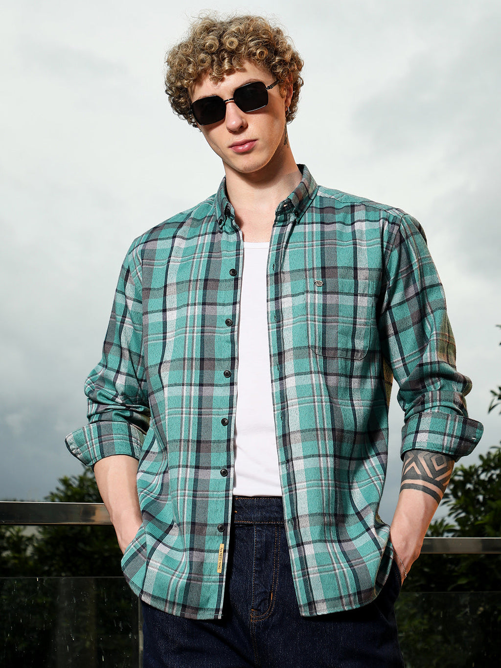 Campus Sutra Green Plaid Tailored Fit Full Sleeve Shirt