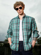 Campus Sutra Green Plaid Tailored Fit Full Sleeve Shirt