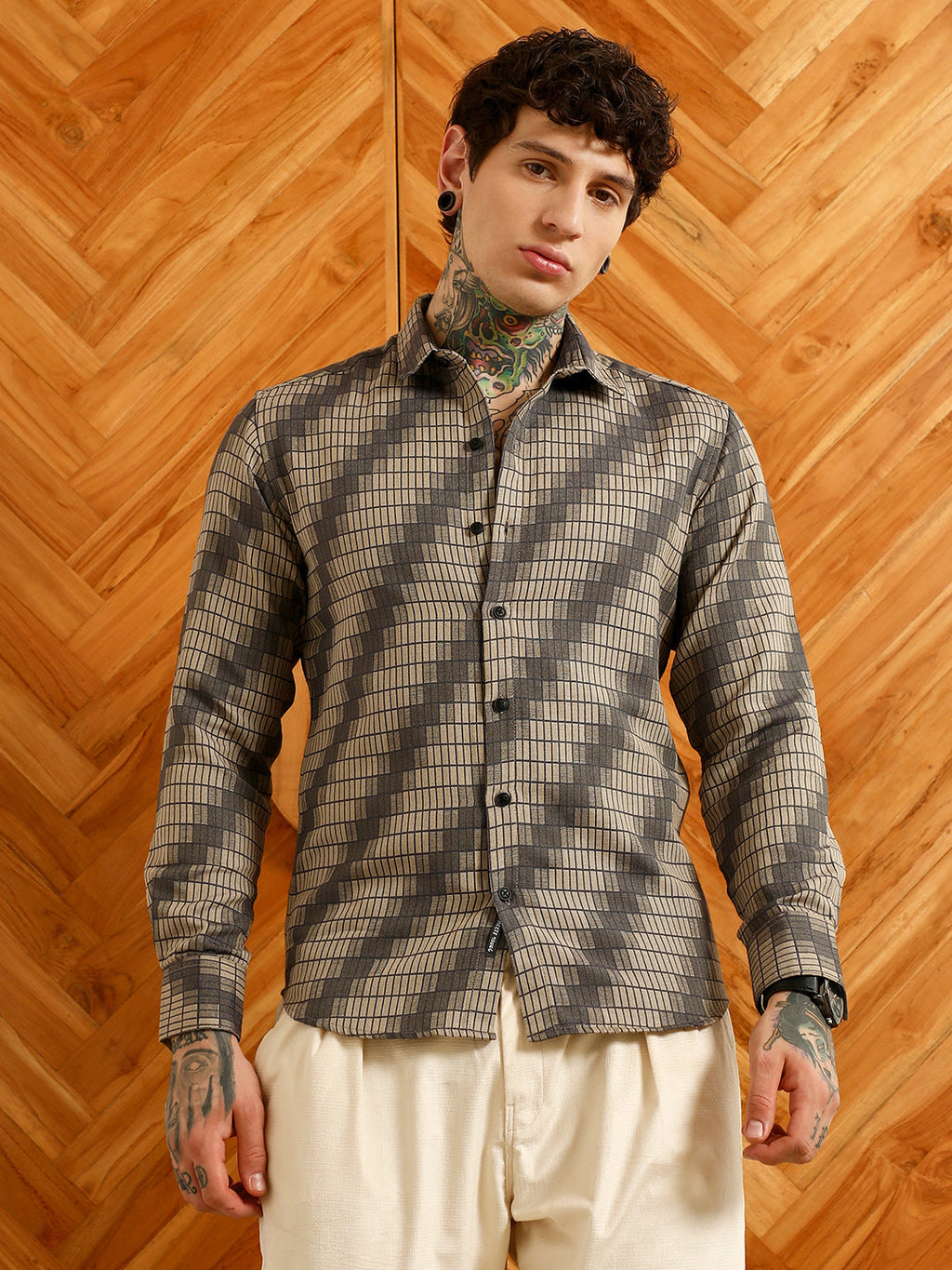 Campus Sutra Diagonal Check Slim Fit Shirt - Cotton Polyester Blend