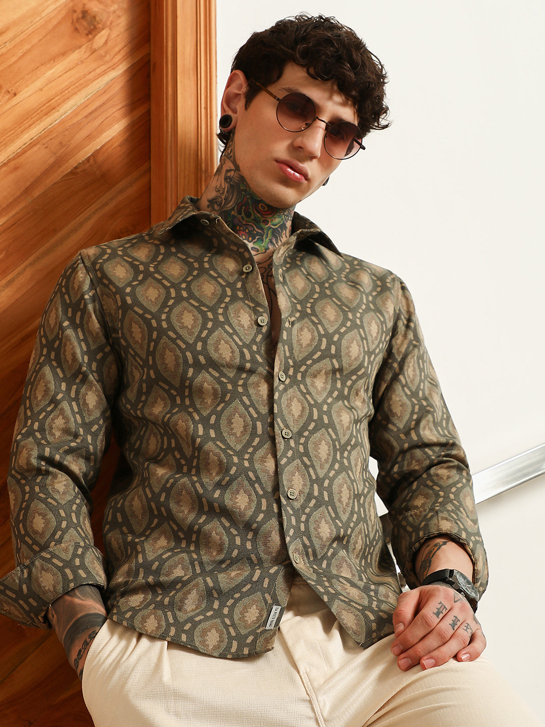 Campus Sutra Olive Green Geometric Patterned Cotton Blend Full Sleeve Shirt