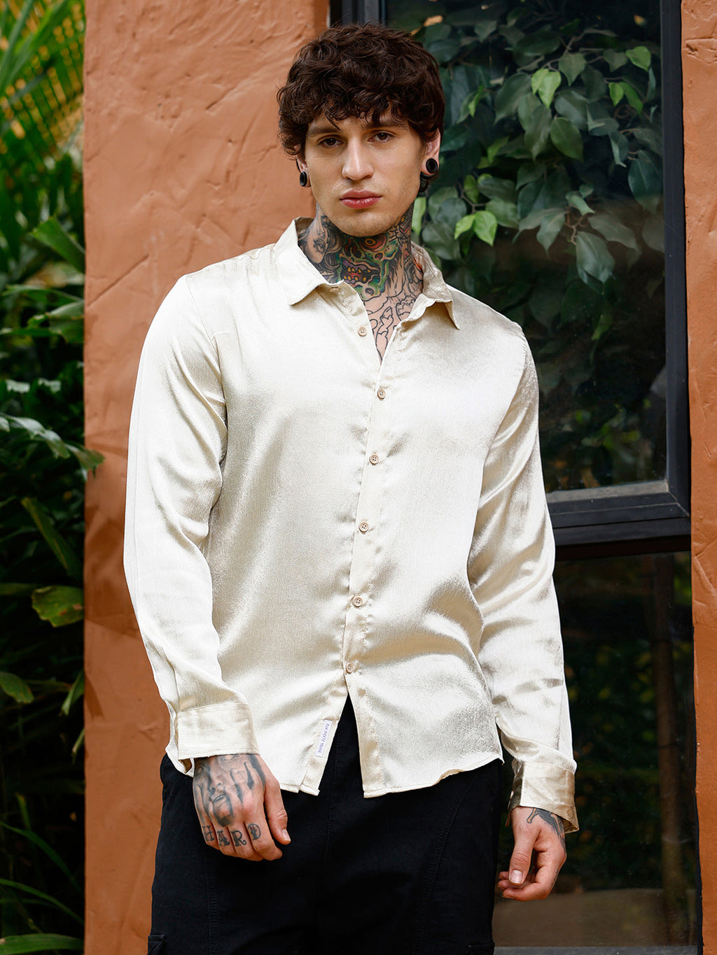 Campus Sutra Crushed-Satin Regular Shirt