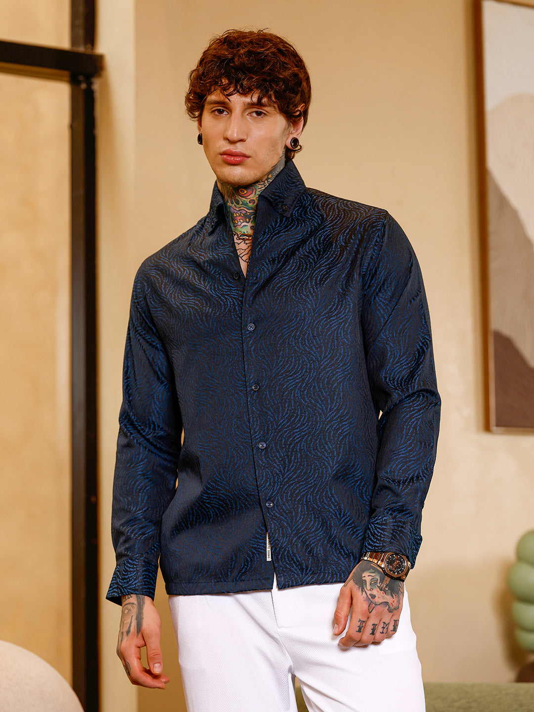 Campus Sutra Contrast-Streaks Jacquard Shirt