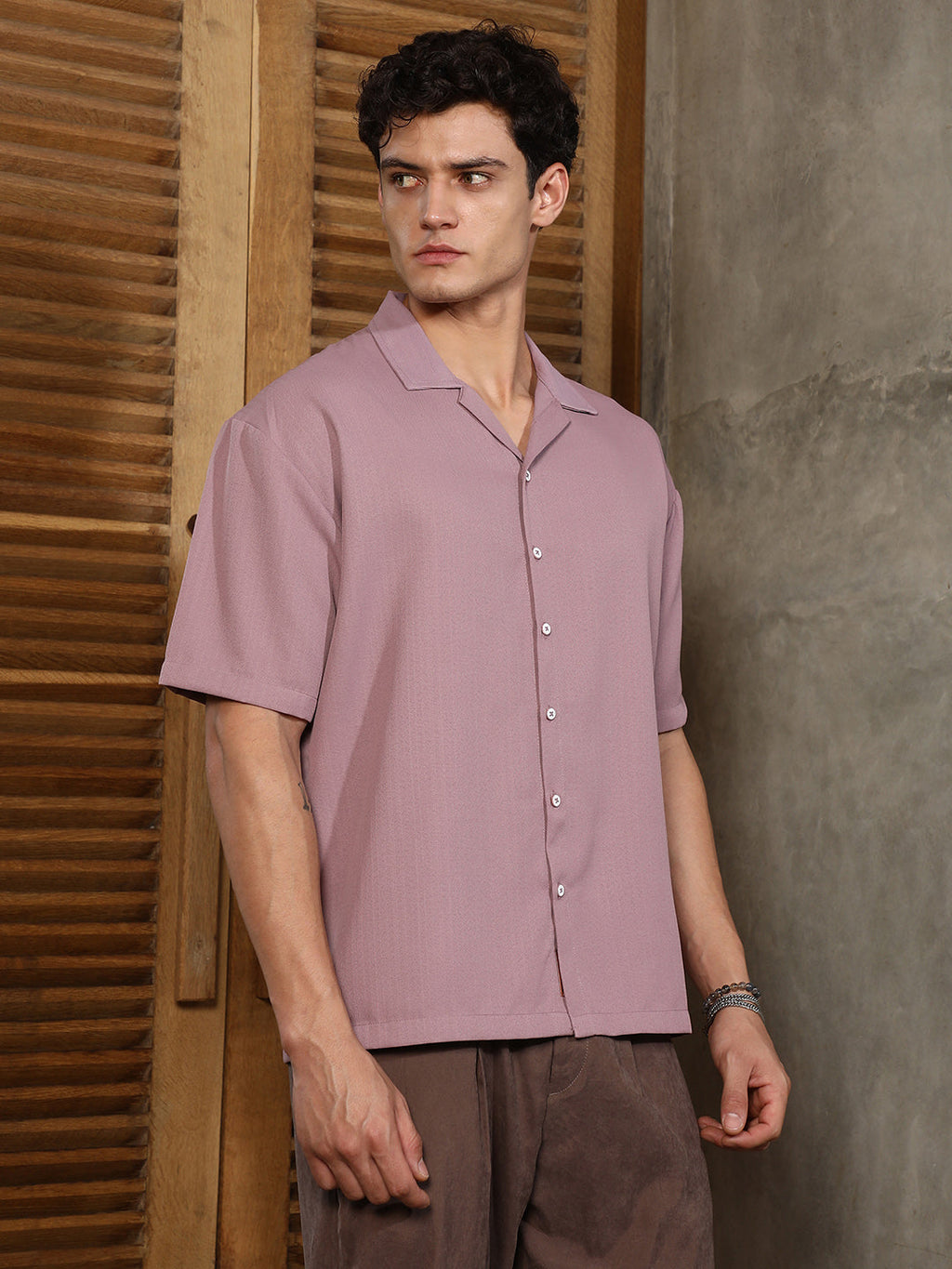 Campus Sutra Rouge Pink Solid Cuban Relaxed Shirt