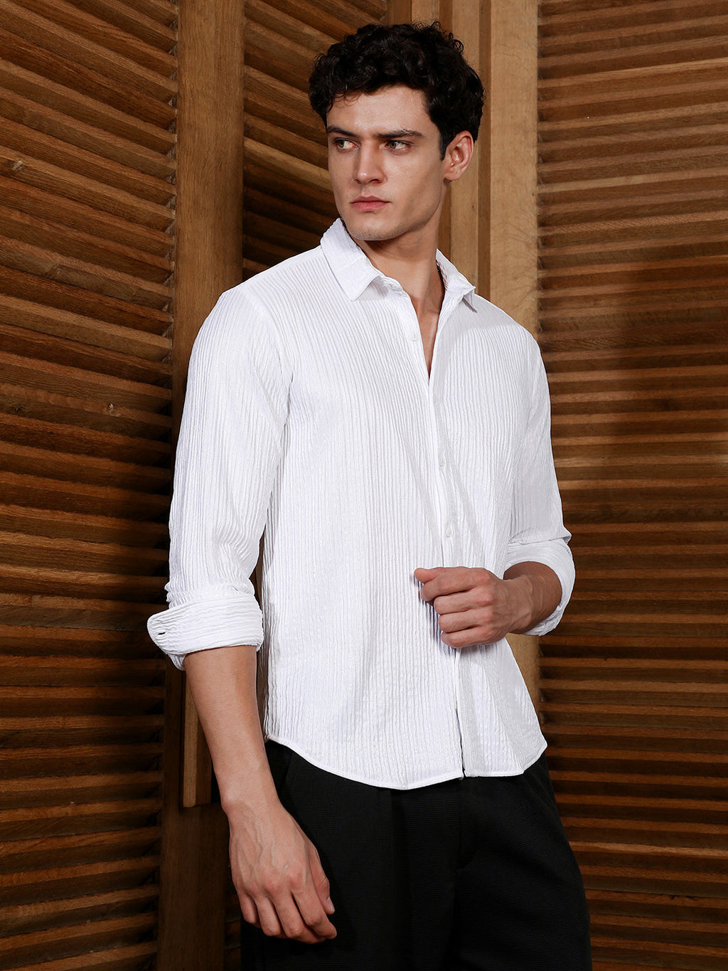 Campus Sutra Chalk White Solid Creased Shirt
