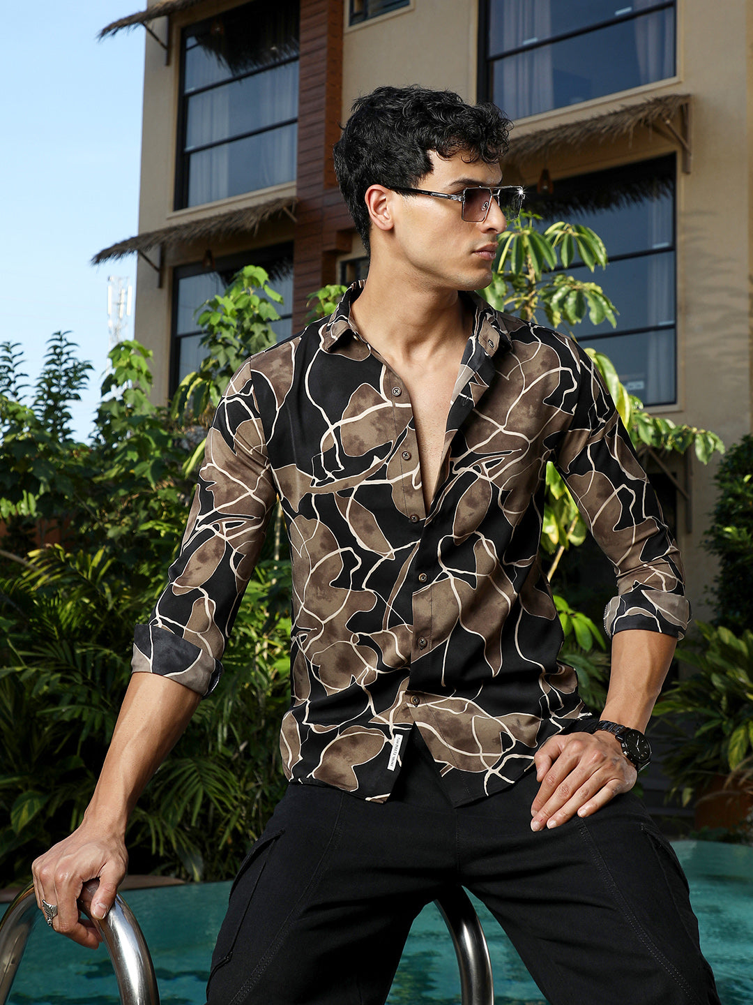 Campus Sutra Artistic-Foliage Lined Imrprint Shirt
