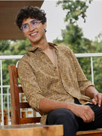 Campus Sutra Indie Floral-Motif Imprint Shirt