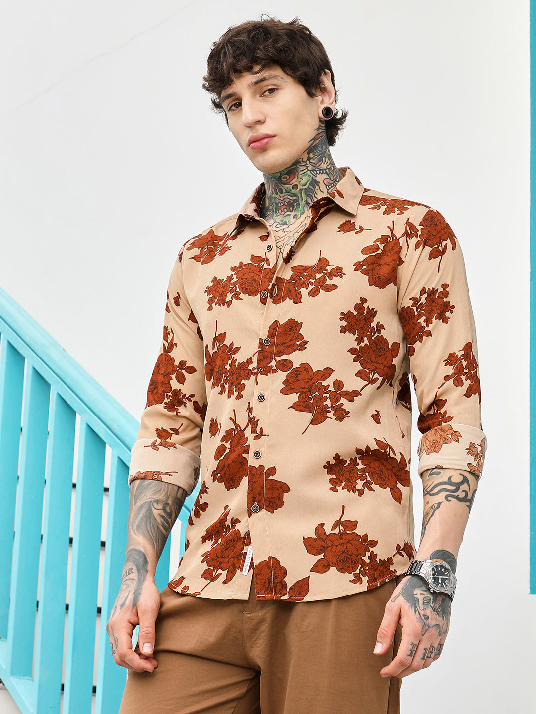 Campus Sutra Contrast-Roses Imprint Shirt
