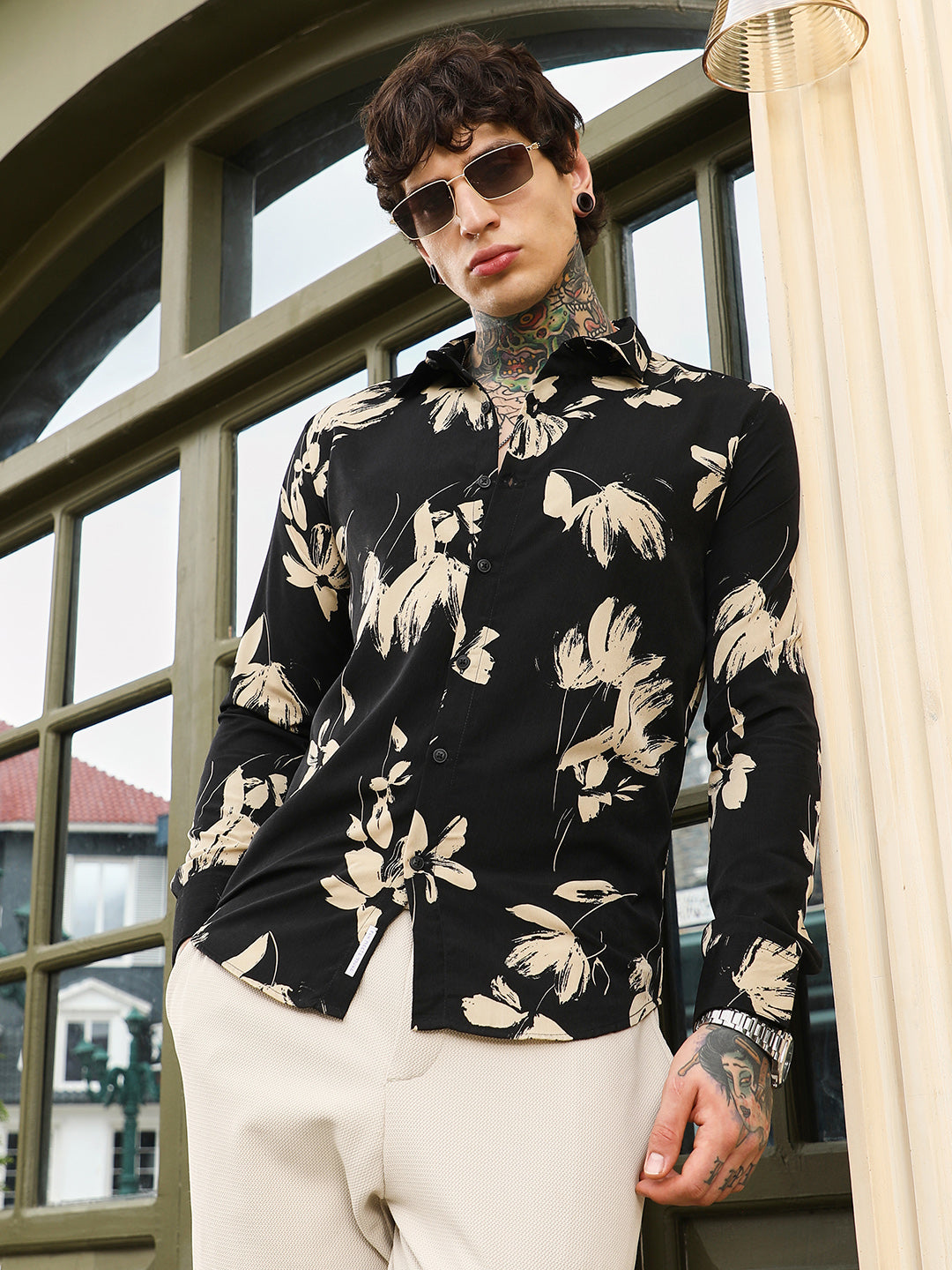 Campus Sutra Contrast-Petalia Imprint Shirt