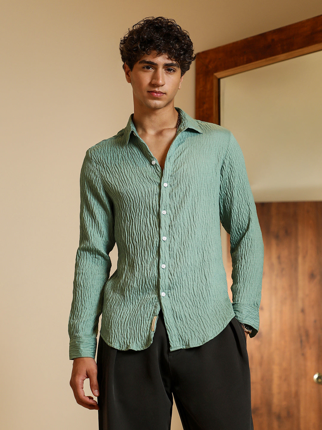Campus Sutra Solid Creased-Tactile Shirt