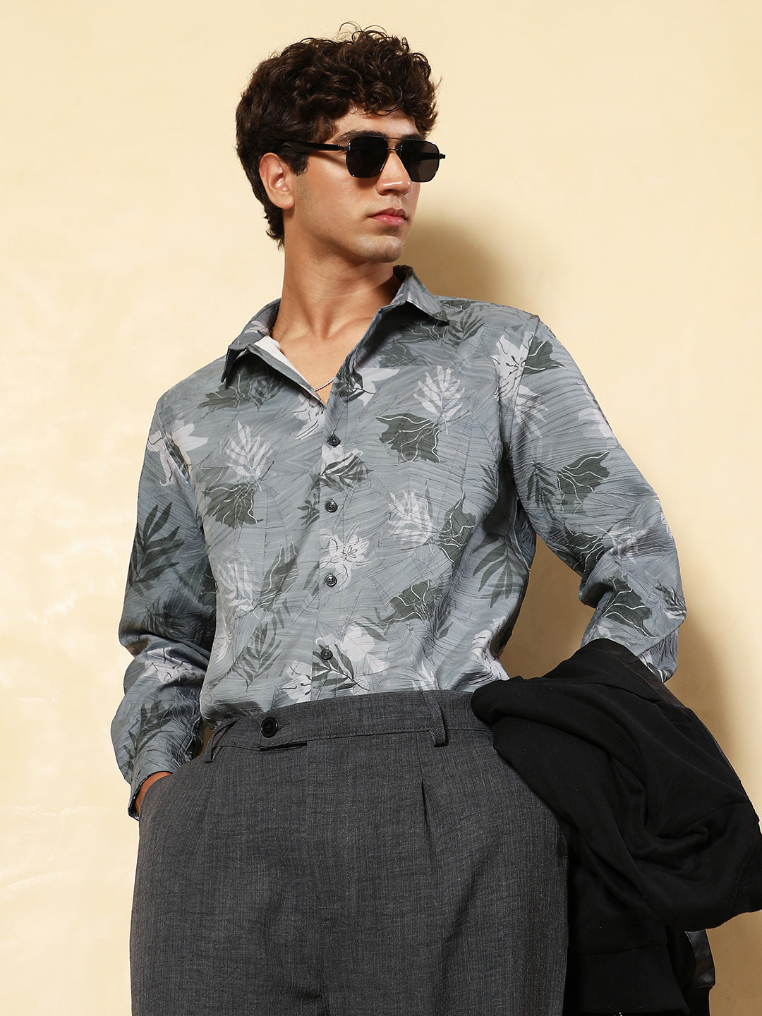 Campus Sutra Leaf-Imprint Foliage-Tactile Shirt