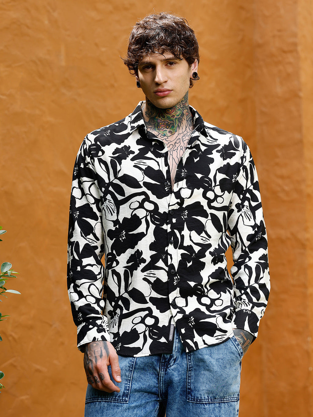 Campus Sutra Contrast-Botanical Imprint Shirt