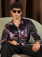 Campus Sutra Contrast-Blur Imprint Velvet Shirt