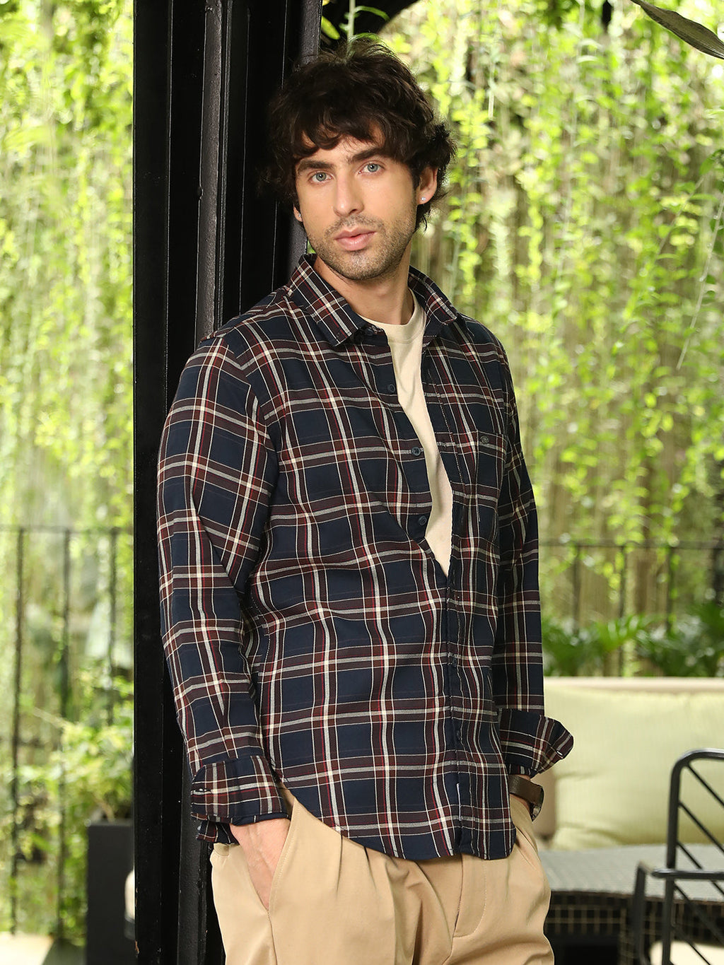 Campus Sutra Button-Down Tartan-Plaid Shirt