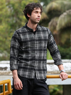 Campus Sutra Button-Down Static-Plaid Shirt