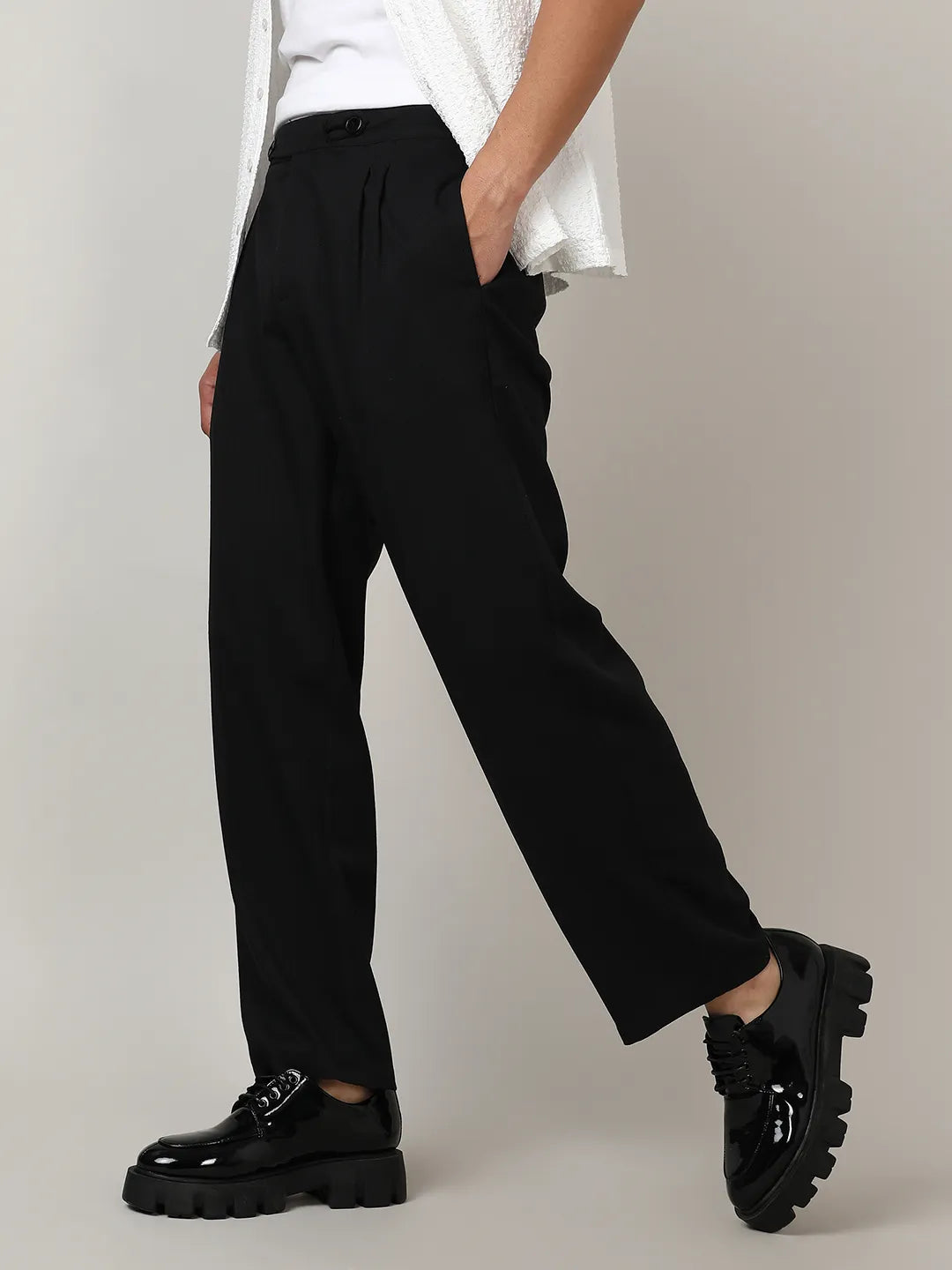 Campus Sutra Lightweight - Solid Tailored Trousers