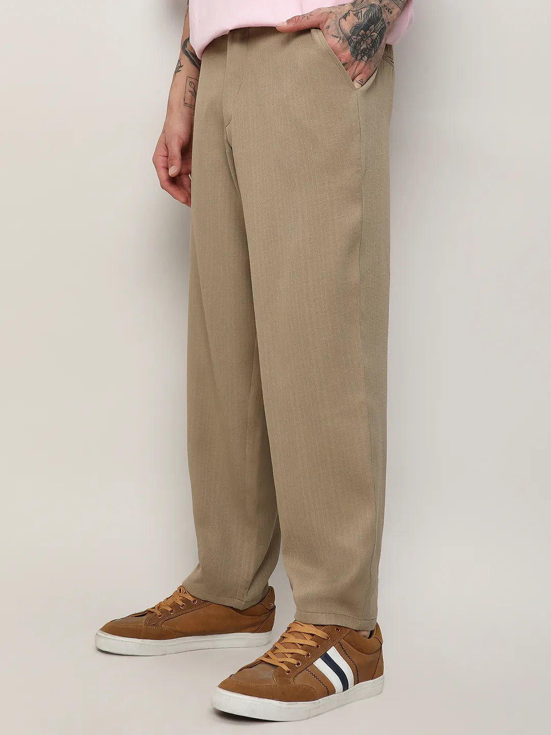 Campus Sutra Lightweight - Solid Tailored Trousers