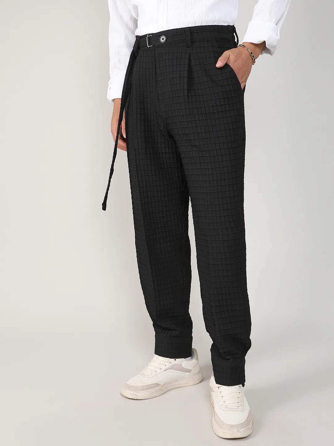 Campus Sutra Lightweight - Textured Graph Check Trousers