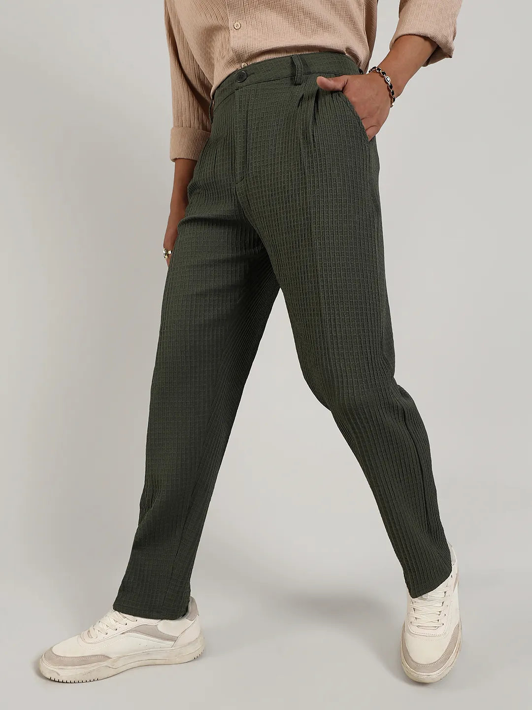 Campus Sutra Lightweight - Textured Graph Check Trousers
