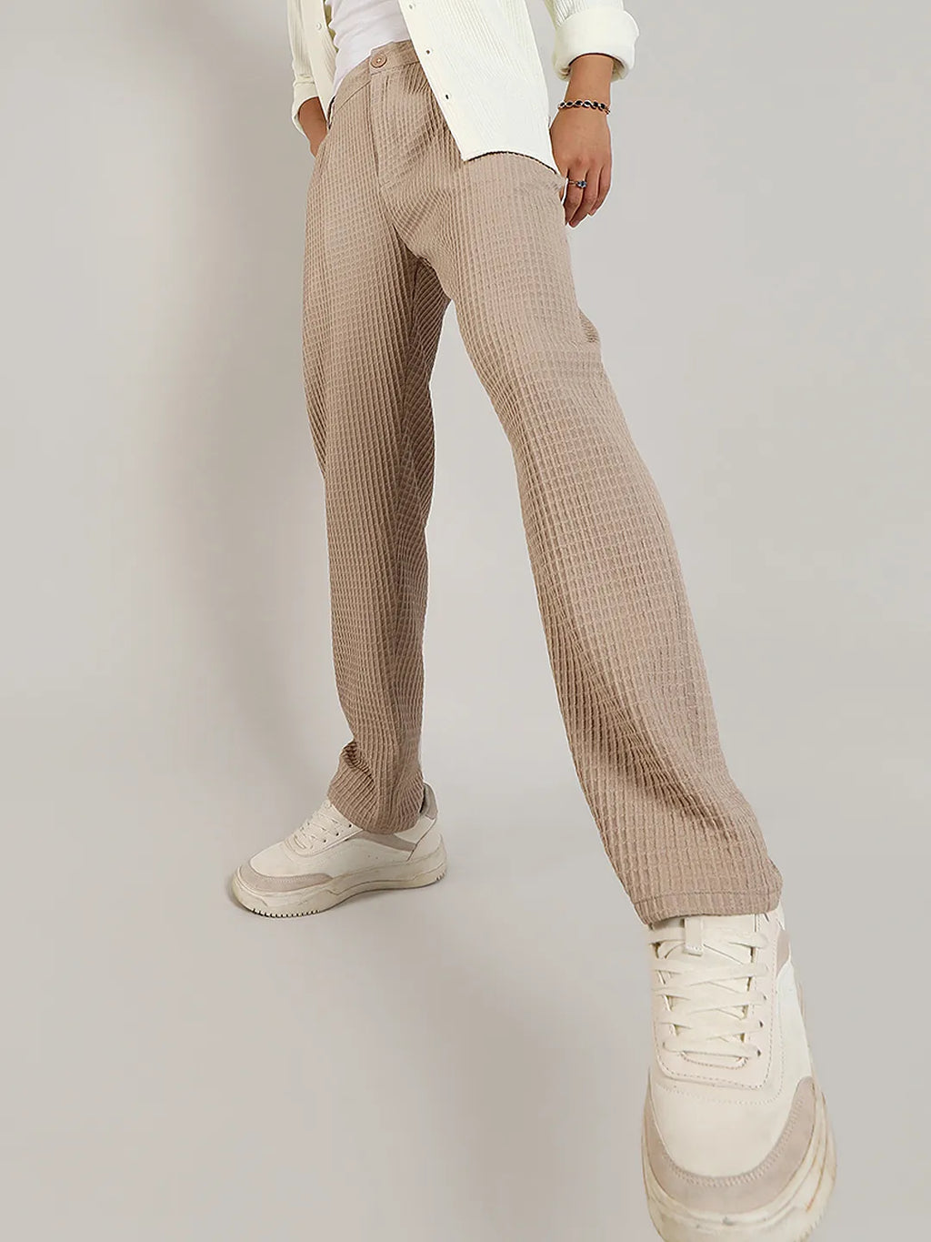 Campus Sutra Lightweight - Textured Graph Check Trousers