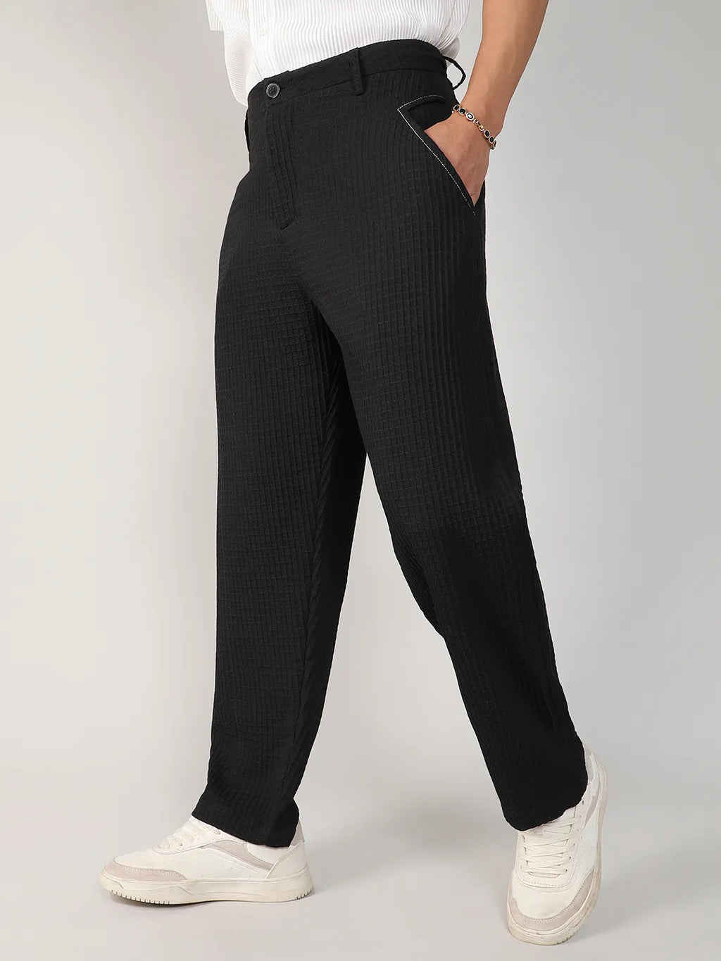 Campus Sutra Lightweight - Textured Graph Check Trousers
