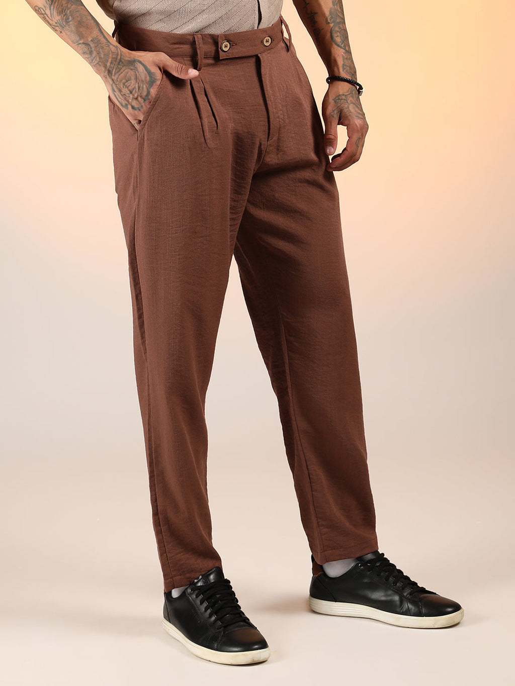 Campus Sutra Slim-Fit Pleated Trousers