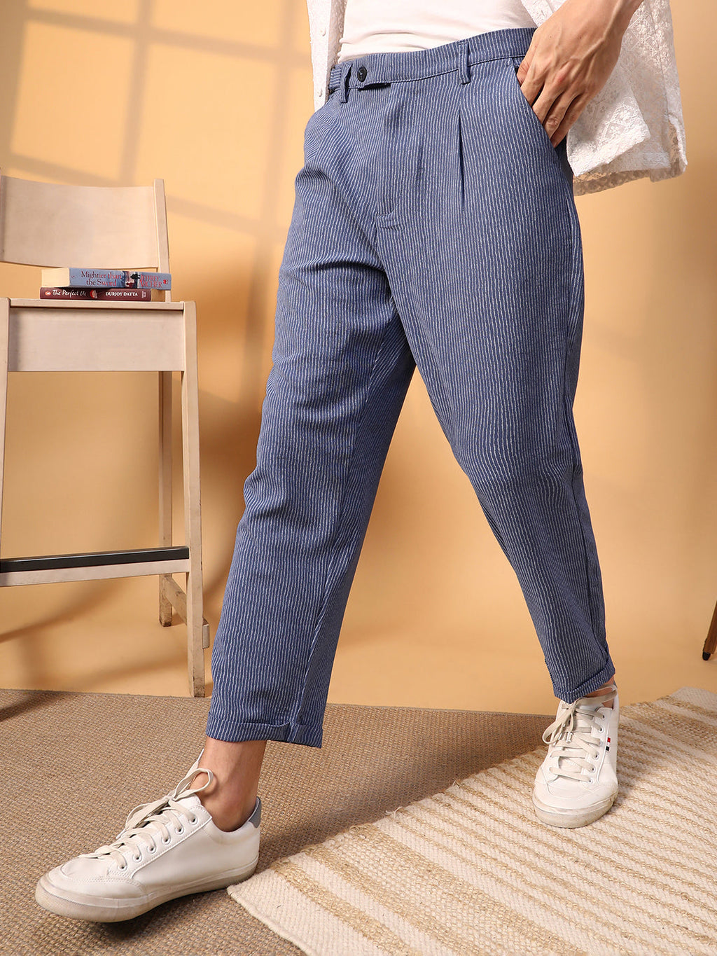 Campus Sutra Lightweight - Striped Tailored Trousers