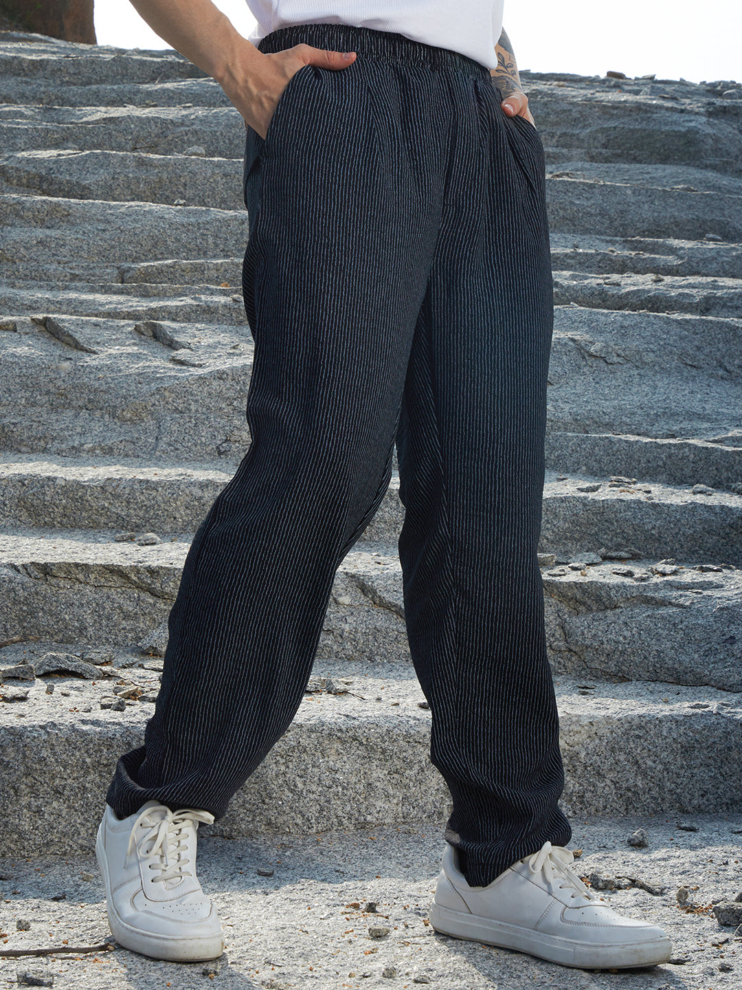 Campus Sutra Lightweight - Striped Tailored Trousers