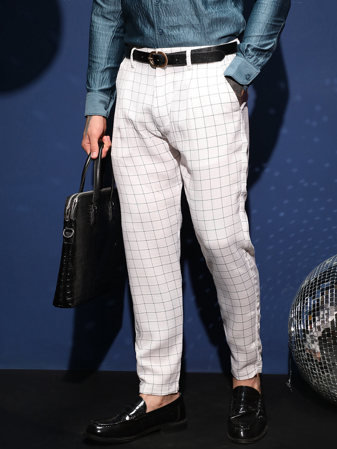 Campus Sutra Lightweight - Graph Tailored Trousers
