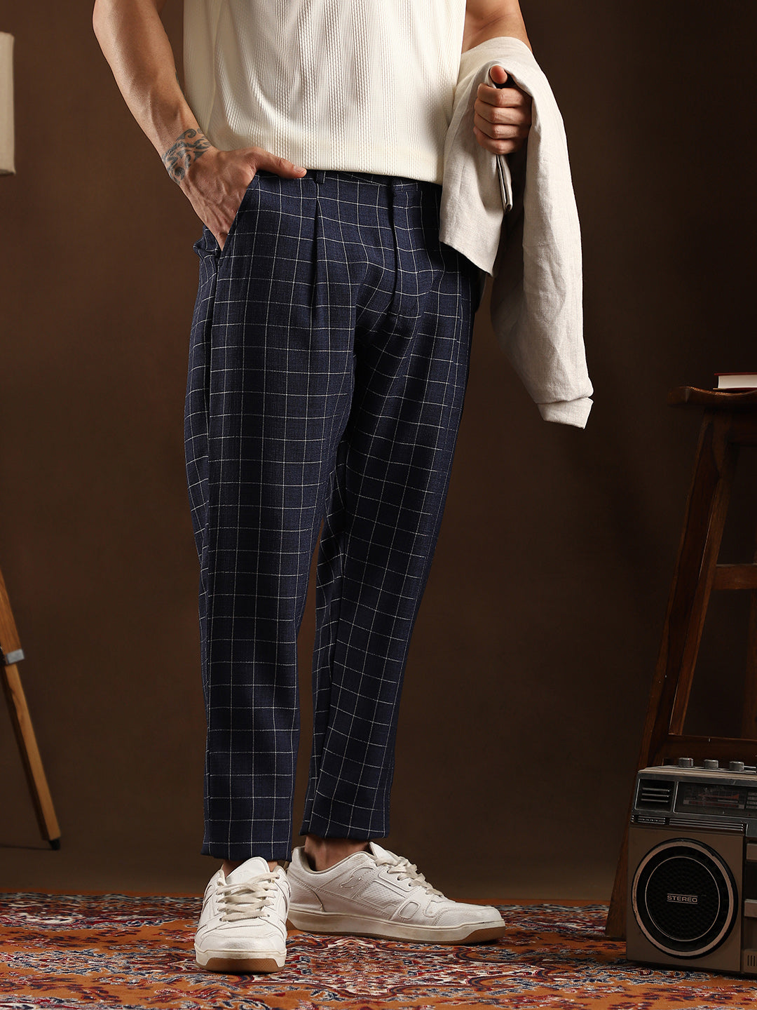 Campus Sutra Lightweight - Graph Tailored Trousers