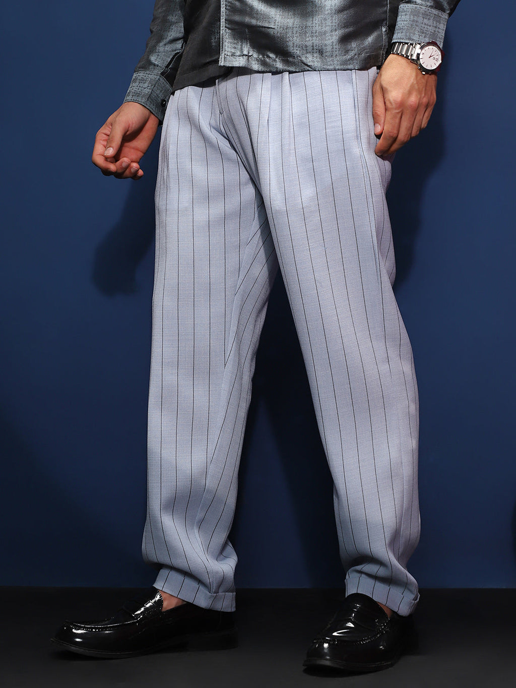 Campus Sutra Lightweight - Pinstripe-Pleated Chino Trousers